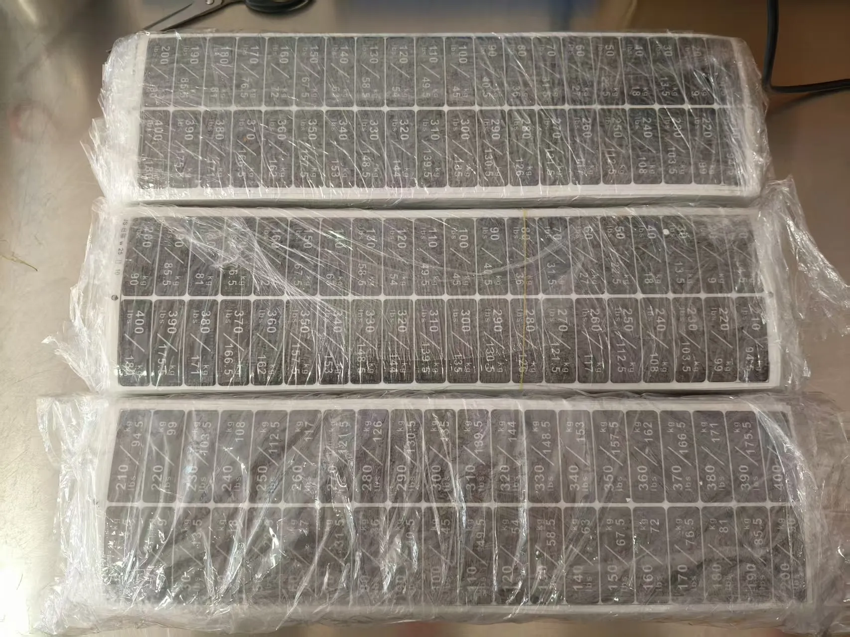 Пластиковая наклейка на оборудование для спортзала JOJO Pack